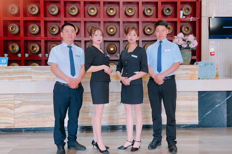 精誠所至，金石為開