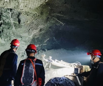 西溝鐵礦｜織密安全防護網(wǎng)，護航全年“零傷亡”